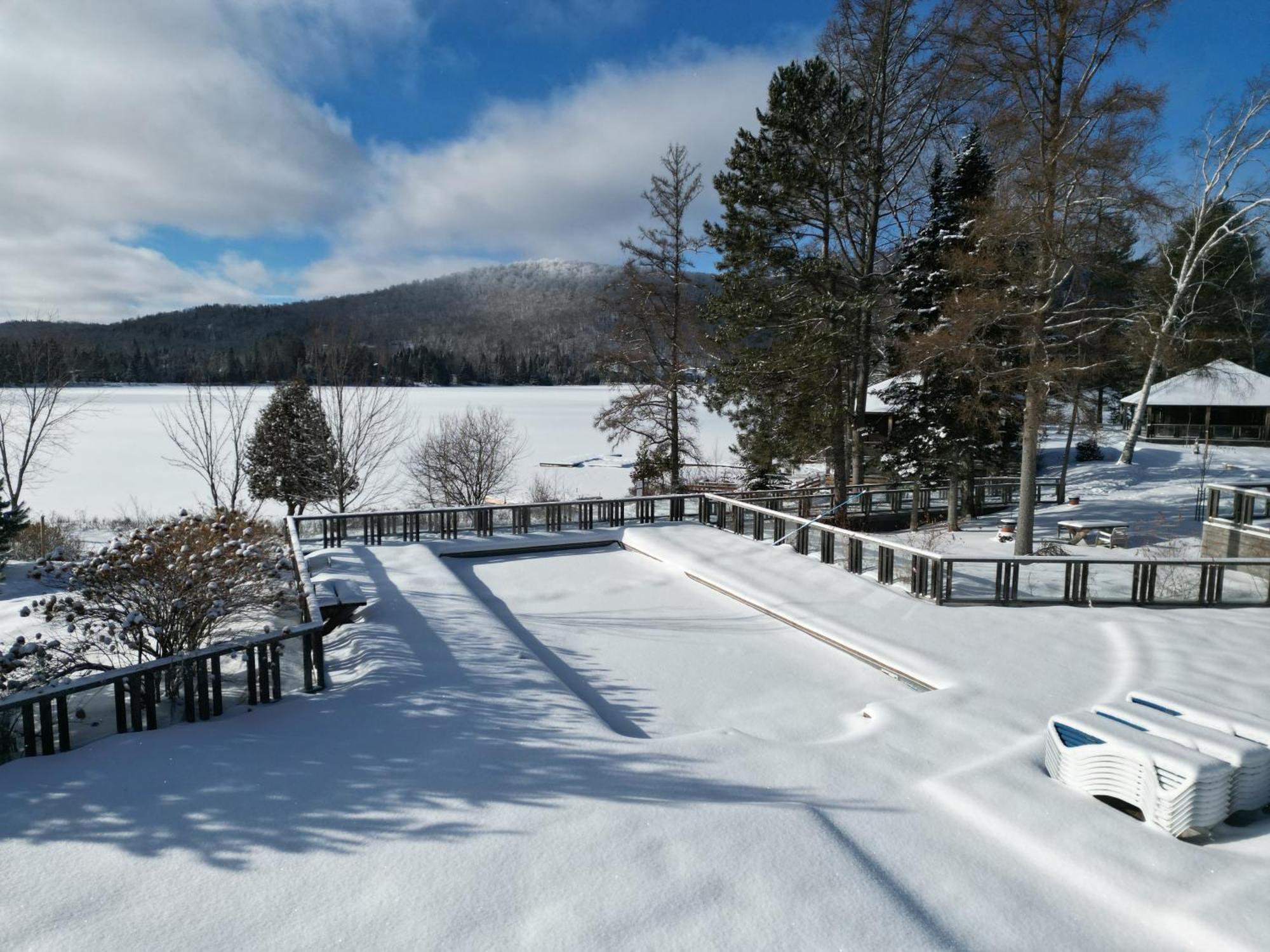Lac-SuperieurEscapade Bonheur公寓 外观 照片