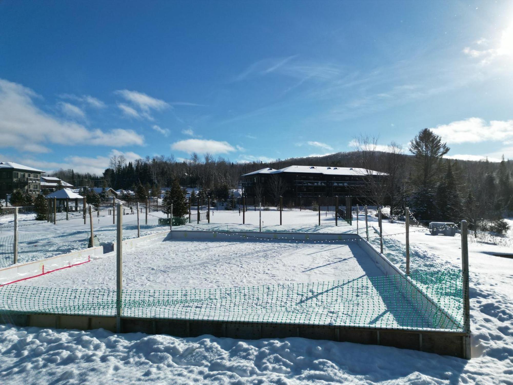 Lac-SuperieurEscapade Bonheur公寓 外观 照片